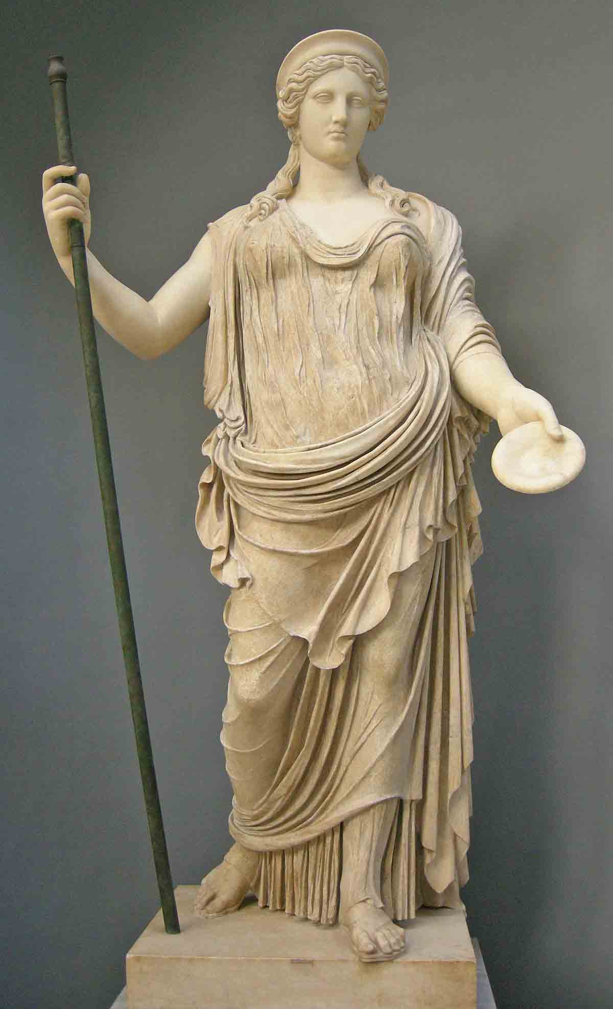 Hera statue- wife of Zeus