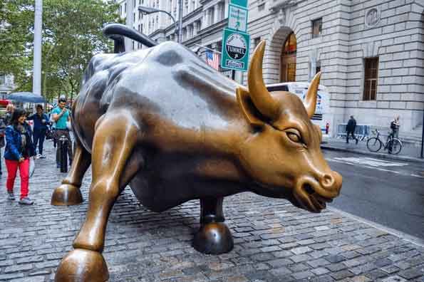 bronze wall street bull